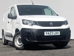 White Used 2023 Peugeot Partner Premium MPV | £12,950 (Fair price)