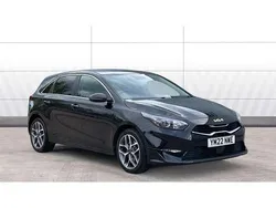 Black Used 2022 Kia Ceed 3 Hatchback | £15,046 (Fair price)
