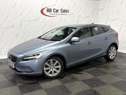 Blue Used 2018 Volvo V40 Inscription Hatchback | £9,799 (Good price)