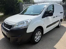 White Used 2017 Peugeot Partner MPV | £4,995 (Fair price)