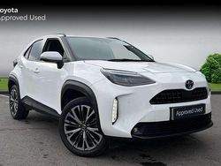 White Used 2023 Toyota Yaris Hybrid SUV | £23,450 (A bit pricey)