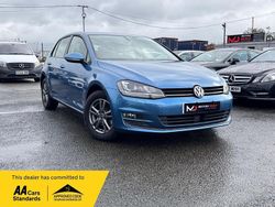 Blue Used 2014 VW Golf VII SE Hatchback | £6,495 (Fair price)