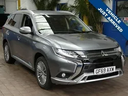 Grey Used 2020 Mitsubishi Outlander SUV | £13,725 (Good price)