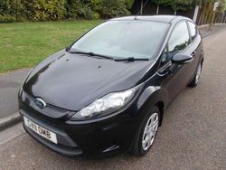 Black Used 2011 Ford Fiesta Hatchback | £2,490 (Fair price)