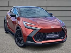 Oxide bitone Used 2025 Toyota C-HR Edition-S SUV | £34,995