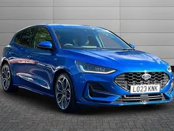 Desert island blue Used 2023 Ford Focus ST-Line X Hatchback | £19,295 (Fair price)