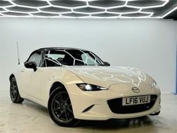 White Used 2016 Mazda MX5 Inclusive Cabriolet | £12,995 (Good price)