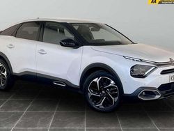 White Used 2023 Citroën C4 Shine Hatchback | £12,895 (Fair price)