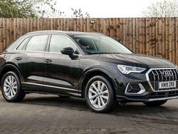 Black Used 2019 Audi Q3 Sport SUV | £18,995 (Fair price)