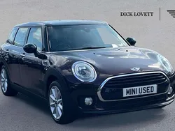 Red Used 2016 Mini Cooper Clubman Estate | £13,995 (Fair price)