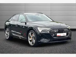 Black Used 2022 Audi e-tron Sportback Advanced SUV | £38,295