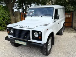 White Used 2016 Land Rover Defender SUV | £17,990 (Expensive)