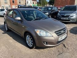 Bronze Used 2007 Kia Ceed 2 Hatchback | £1,395 (Good price)