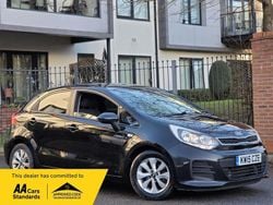 Black Used 2015 Kia Rio Hatchback | £2,990 (Good price)