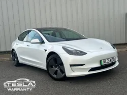 White Used 2021 Tesla Model 3 Long Range AWD Sedan | £16,995 (Fair price)
