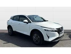 White Used 2022 Nissan Qashqai Acenta Premium SUV | £18,821 (Good price)