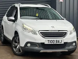White Used 2014 Peugeot 2008 Allure SUV | £3,390 (Fair price)