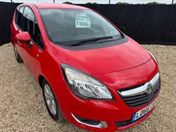 Red Used 2016 Vauxhall Meriva MPV | £6,750 (Fair price)