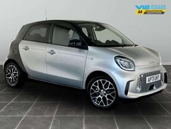 Silver/black Used 2021 Smart ForFour Electric Drive Exclusive Hatchback | £7,695 (Fair price)