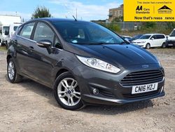 Grey Used 2016 Ford Fiesta Zetec Hatchback | £6,988 (Fair price)