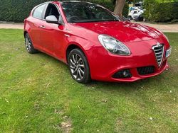 Red Used 2013 Alfa Romeo Giulietta Hatchback | £3,995