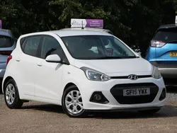 White Used 2015 Hyundai i10 SE Hatchback | £4,980 (Fair price)