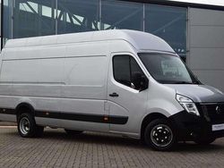 Silver Used 2021 Nissan NV400 Acenta Van | £18,999