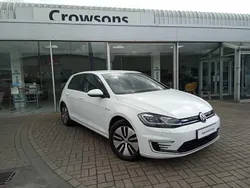 Pure white Used 2020 VW e-Golf Hatchback | £11,490 (Fair price)