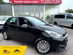 Black Used 2018 Peugeot 208 Signature Sky Hatchback | £6,999 (Fair price)