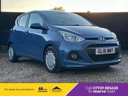 Blue Used 2016 Hyundai i10 SE Hatchback | £4,390 (Fair price)