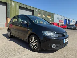 Deep black pearl Used 2009 VW Golf Plus Cross SE MPV | £3,975 (Fair price)