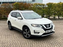 White Used 2017 Nissan X-Trail N-Connecta SUV | £9,100 (Fair price)