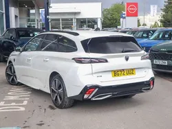 White Used 2022 Peugeot 308 GT Estate | £18,836 (Fair price)
