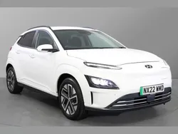 White Used 2022 Hyundai Kona Premium SUV | £14,443 (Fair price)