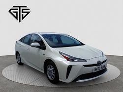 Pearl Used 2025 Toyota Prius Hatchback | £13,495 (Fair price)