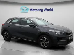 Grey Used 2022 Kia XCeed 2 SUV | £9,500 (Fair price)