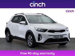 White Used 2022 Kia Stonic 2 SUV | £14,199 (Fair price)