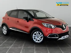 Red Used 2016 Renault Captur Signature SUV | £8,995 (Fair price)
