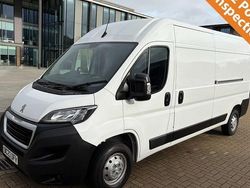 White Used 2023 Peugeot Boxer Premium Van | £13,990 (Good price)