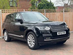 Black Used 2015 Land Rover Range Rover Vogue SE SUV | £13,199 (A bit pricey)