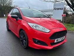 Red Used 2016 Ford Fiesta ST-Line Hatchback | £3,995 (Good price)