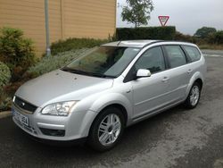 Silver Used 2007 Ford Focus Ghia Estate | £1,200