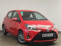 Red Used 2020 Toyota Yaris Hybrid Hatchback | £13,498 (Fair price)
