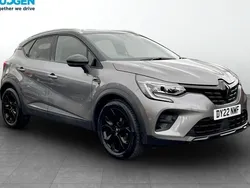 Grey/black Used 2022 Renault Captur Rive Gauche SUV | £16,201 (Fair price)