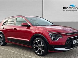 Red Used 2023 Kia Niro SUV | £23,599