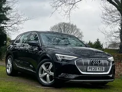 Black Used 2020 Audi e-tron Performance SUV | £19,500 (Fair price)