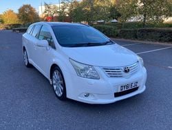 White Used 2011 Toyota Avensis Estate | £1,995 (Fair price)