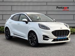 White Used 2023 Ford Puma ST-Line X SUV | £17,495 (Fair price)
