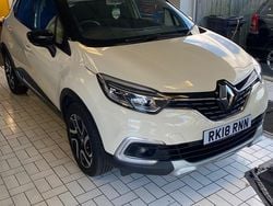Cream Used 2018 Renault Captur Dynamique SUV | £5,799 (Fair price)