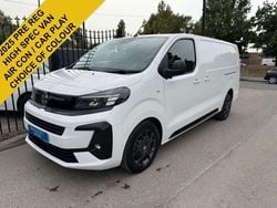 White New 2025 Vauxhall Vivaro S Van | £23,990 (Fair price)